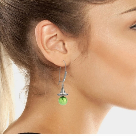 🖤 🔹️Betsey Johnson 🔹️ Disco Witch Hat Green Drop Earring - Picture 3 of 4